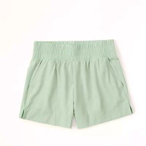 A&F • High Waisted Traveler Short in Mint • Size Small